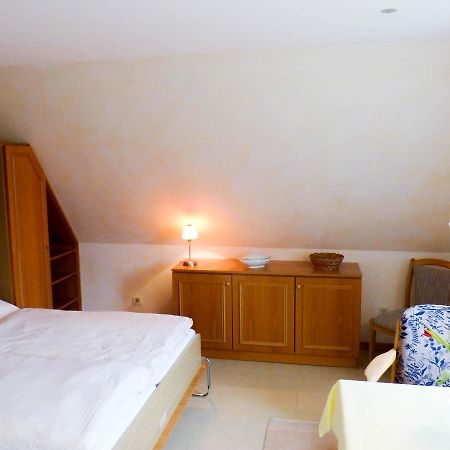 Haus *Ueues Aran* Wohnung Nr. 7 Небель Экстерьер фото